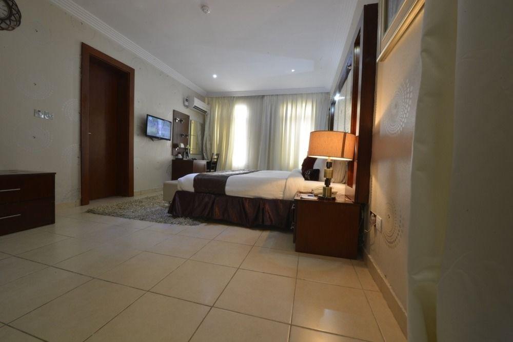 Palazzo Dumont Hotel Ikuata Dış mekan fotoğraf