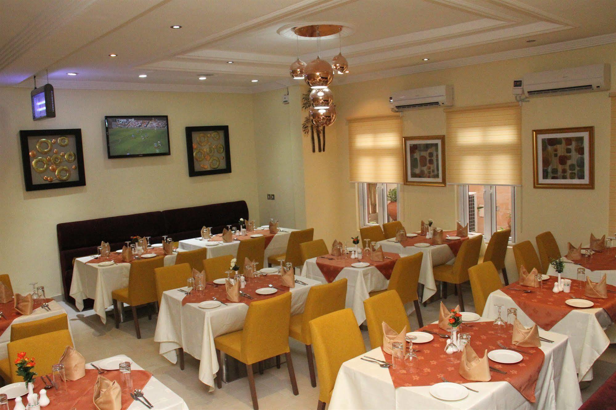 Palazzo Dumont Hotel Ikuata Dış mekan fotoğraf